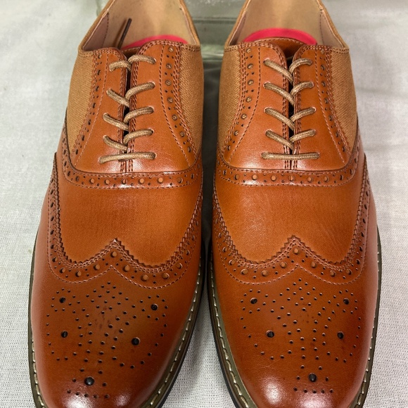 Parrazo Men’s Cognac Wingtips size 10.5 main image 5